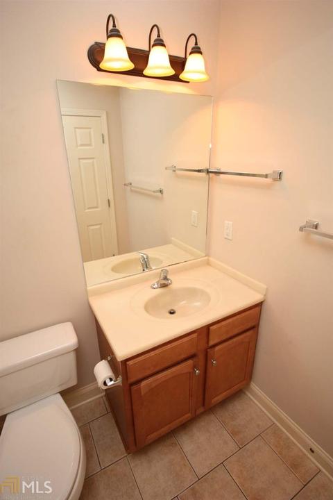 211 Lake Forrest Dr, Lagrange, GA 30240 photo 24