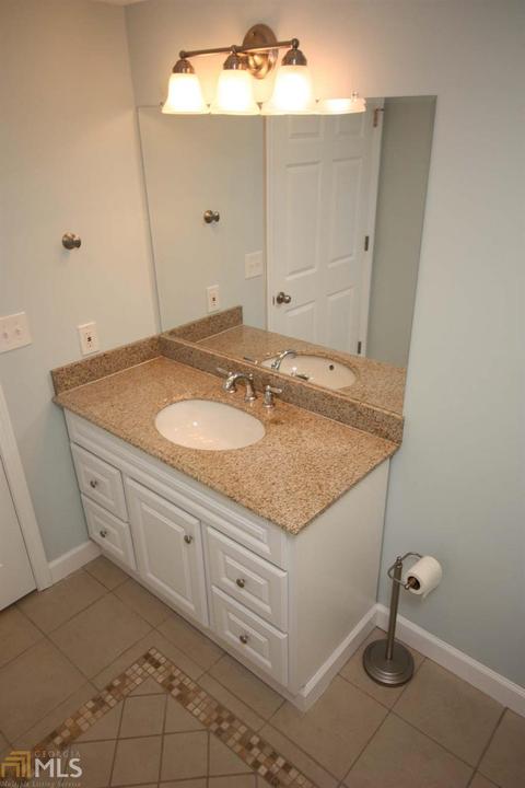 211 Lake Forrest Dr, Lagrange, GA 30240 photo 20