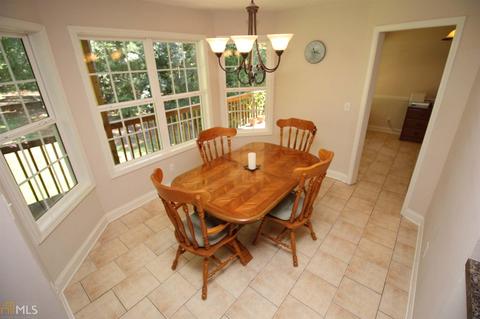 211 Lake Forrest Dr, Lagrange, GA 30240 photo 8