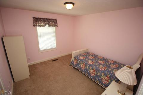 211 Lake Forrest Dr, Lagrange, GA 30240 photo 22
