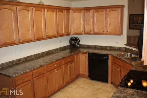 211 Lake Forrest Dr, Lagrange, GA 30240 photo 13