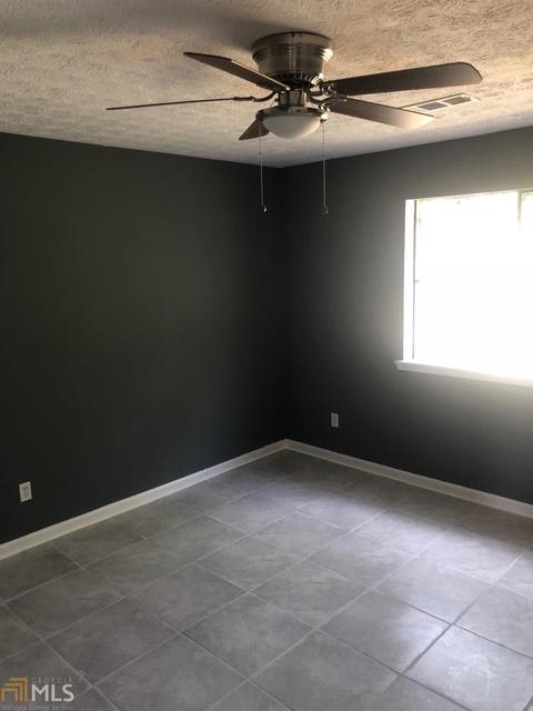 5722 Phillips, Morrow, GA 30260 photo 4