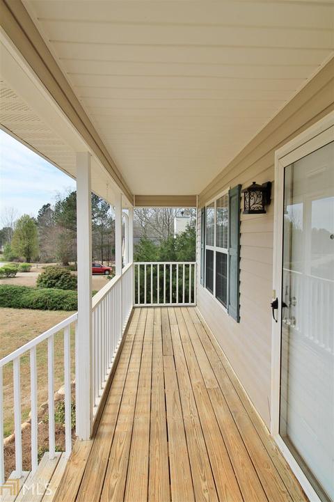 70 Macadamia Ct, Covington, GA 30016 photo 2