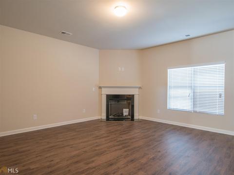 390 Silver Willow Walk, Covington, GA 30016 photo 9