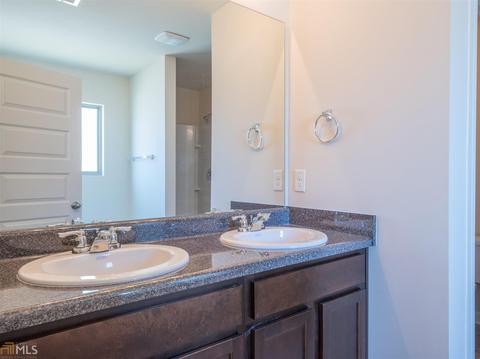 390 Silver Willow Walk, Covington, GA 30016 photo 16