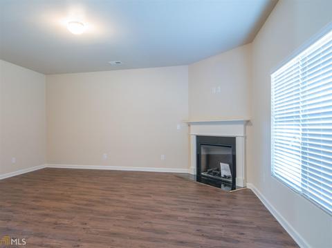 390 Silver Willow Walk, Covington, GA 30016 photo 8