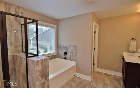 5236 Red Hawk Dr, Gainesville, GA 30507 photo 14