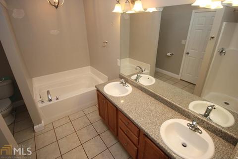 114 Scenic Dr, Lagrange, GA 30240 photo 7