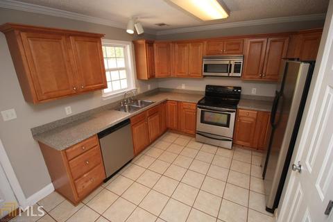 114 Scenic Dr, Lagrange, GA 30240 photo 3