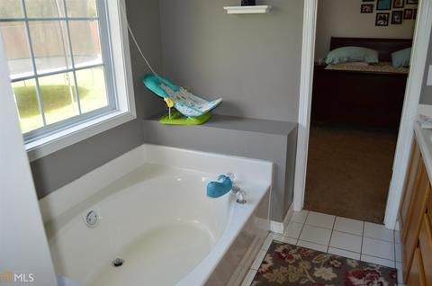 1202 Dale Dr, Monroe, GA 30656 photo 24