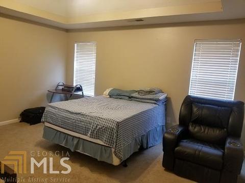 320 Spring Lake Ter, Covington, GA 30016 photo 3