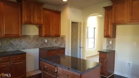 6846 Diamond Dr, Rex, GA 30273 photo 13