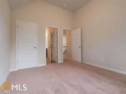6846 Diamond Dr, Rex, GA 30273 photo 31