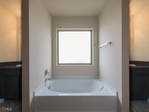 385 Silver Ridge Rd, Covington, GA 30016 photo 8
