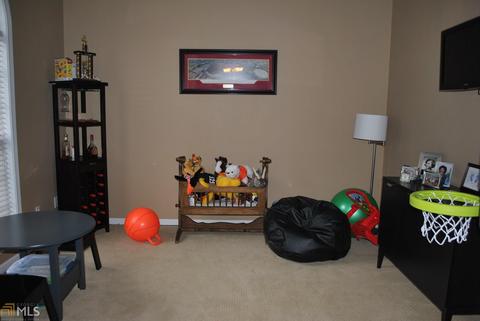 142 Wellington, Lagrange, GA 30241 photo 4