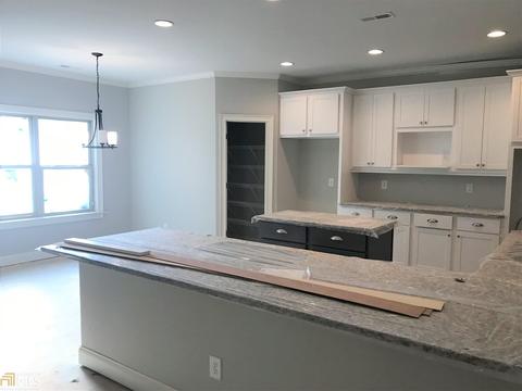 353 Willow Pointe Dr, Lagrange, GA 30240 photo 9