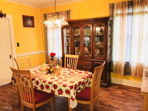 507 Sylvan Dr, Lagrange, GA 30240 photo 3