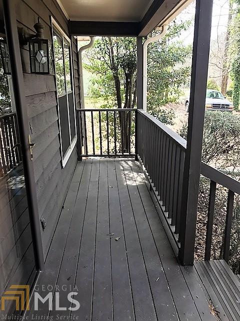 145 Lakeside Dr, Covington, GA 30016 photo 2