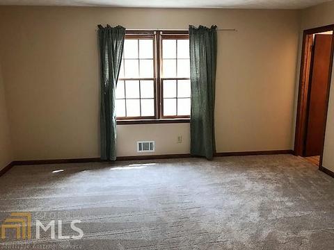 145 Lakeside Dr, Covington, GA 30016 photo 10