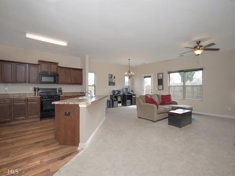 6128 Semaphore Rdg Dr, Rex, GA 30273 photo 9