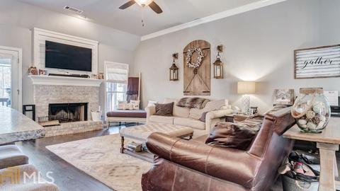 3633 Flat Run Dr, Bethlehem, GA 30620 photo 6