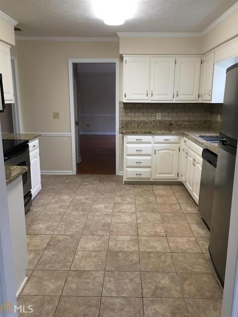 402 Somerset Pl, Lagrange, GA 30240 photo 4