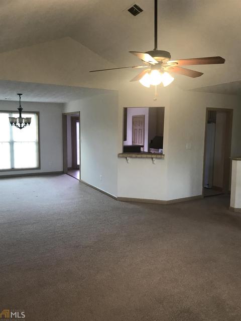 10706 Paladin Dr, Hampton, GA 30228 photo 4