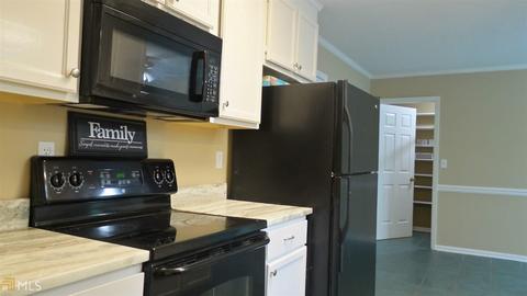 218 Smithfield Rd, Dublin, GA 31021 photo 3