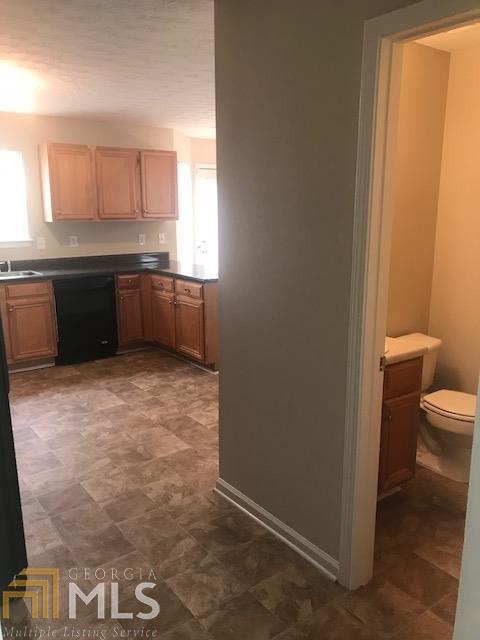 60 Adelaide Dr, Covington, GA 30016 photo 4