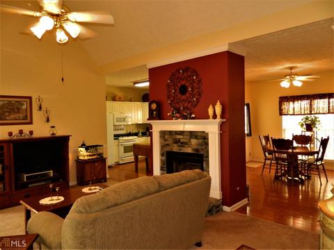 210 Mosby Creek Dr, Hampton, GA 30228 photo 9