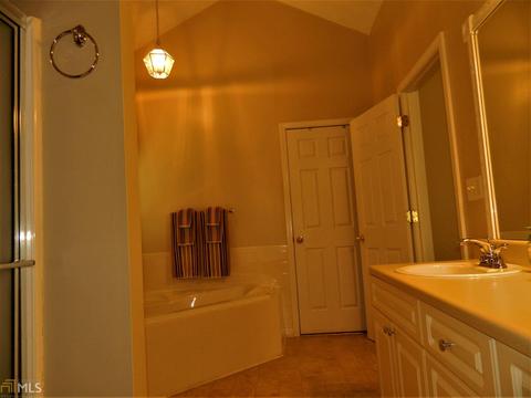 210 Mosby Creek Dr, Hampton, GA 30228 photo 22