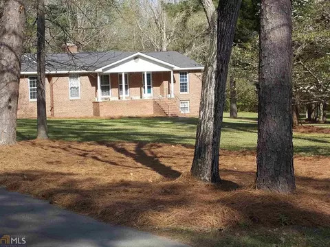 399 E Colonial Dr, Macon, GA 31211 photo 3