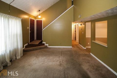 3105 Caliente Ln, Rex, GA 30273 photo 3
