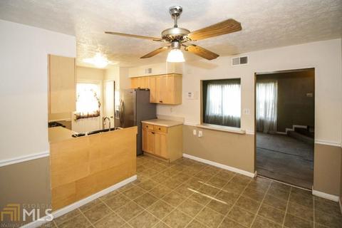 3105 Caliente Ln, Rex, GA 30273 photo 6