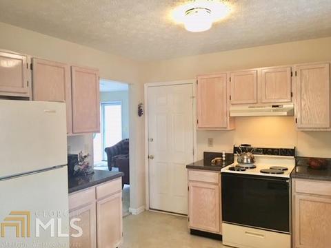 6512 Pine Bark Ct, Morrow, GA 30260 photo 9