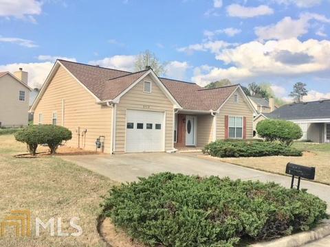 6512 Pine Bark Ct, Morrow, GA 30260 photo 2