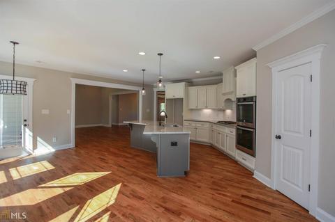 588 Mcdade, Tyrone, GA 30290 photo 8