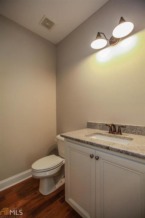588 Mcdade, Tyrone, GA 30290 photo 16