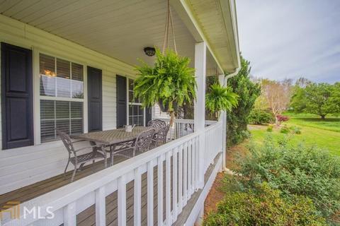 6909 County Line Dr, Lula, GA 30554 photo 4