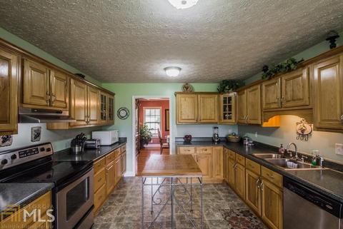 6909 County Line Dr, Lula, GA 30554 photo 13