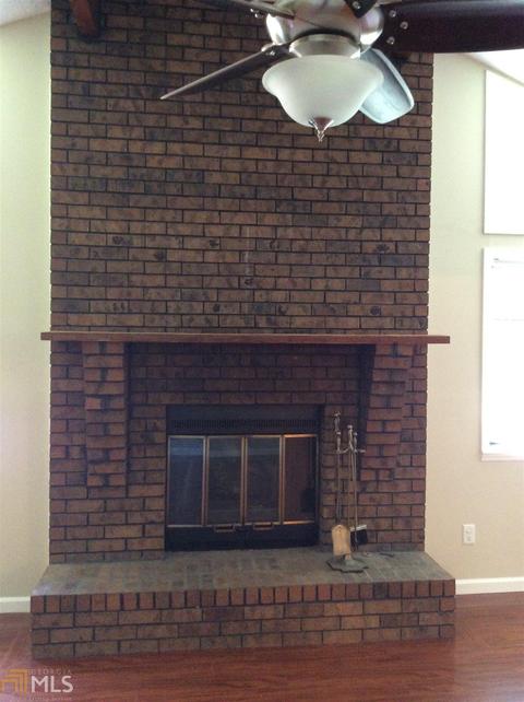 110 Wagon Wheel Dr, Rex, GA 30273 photo 3