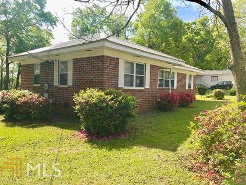 157 Johnson, Barnesville, GA 30204 photo 10
