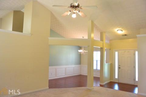 255 Queensland Ln, Covington, GA 30016 photo 8