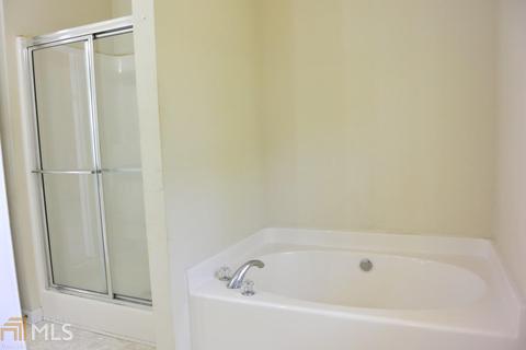 255 Queensland Ln, Covington, GA 30016 photo 22