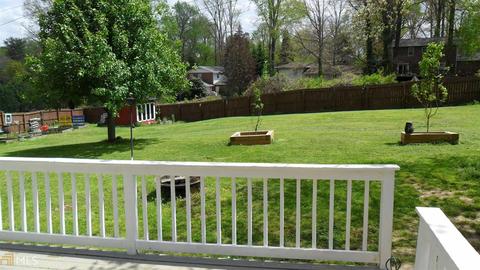 3029 Meadowood Ln, Chamblee, GA 30341 photo 11