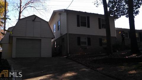 3029 Meadowood Ln, Chamblee, GA 30341 photo 2