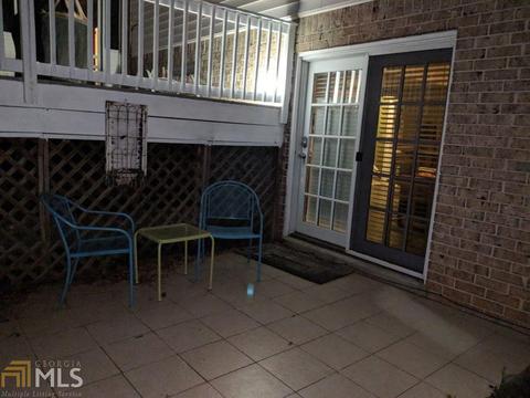 3029 Meadowood Ln, Chamblee, GA 30341 photo 10