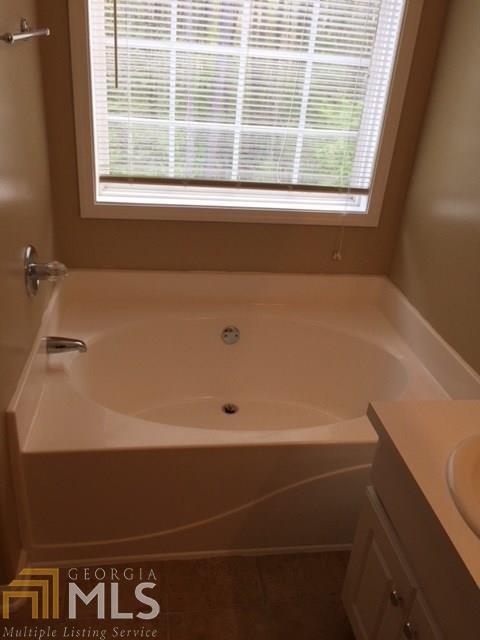 1811 River Run Rd, Monroe, GA 30656 photo 8