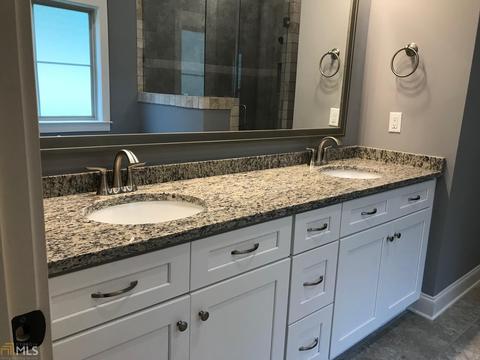 110 Millridge Dr, Lagrange, GA 30240 photo 9