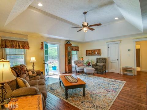 550 Cedar Dr, Covington, GA 30016 photo 6